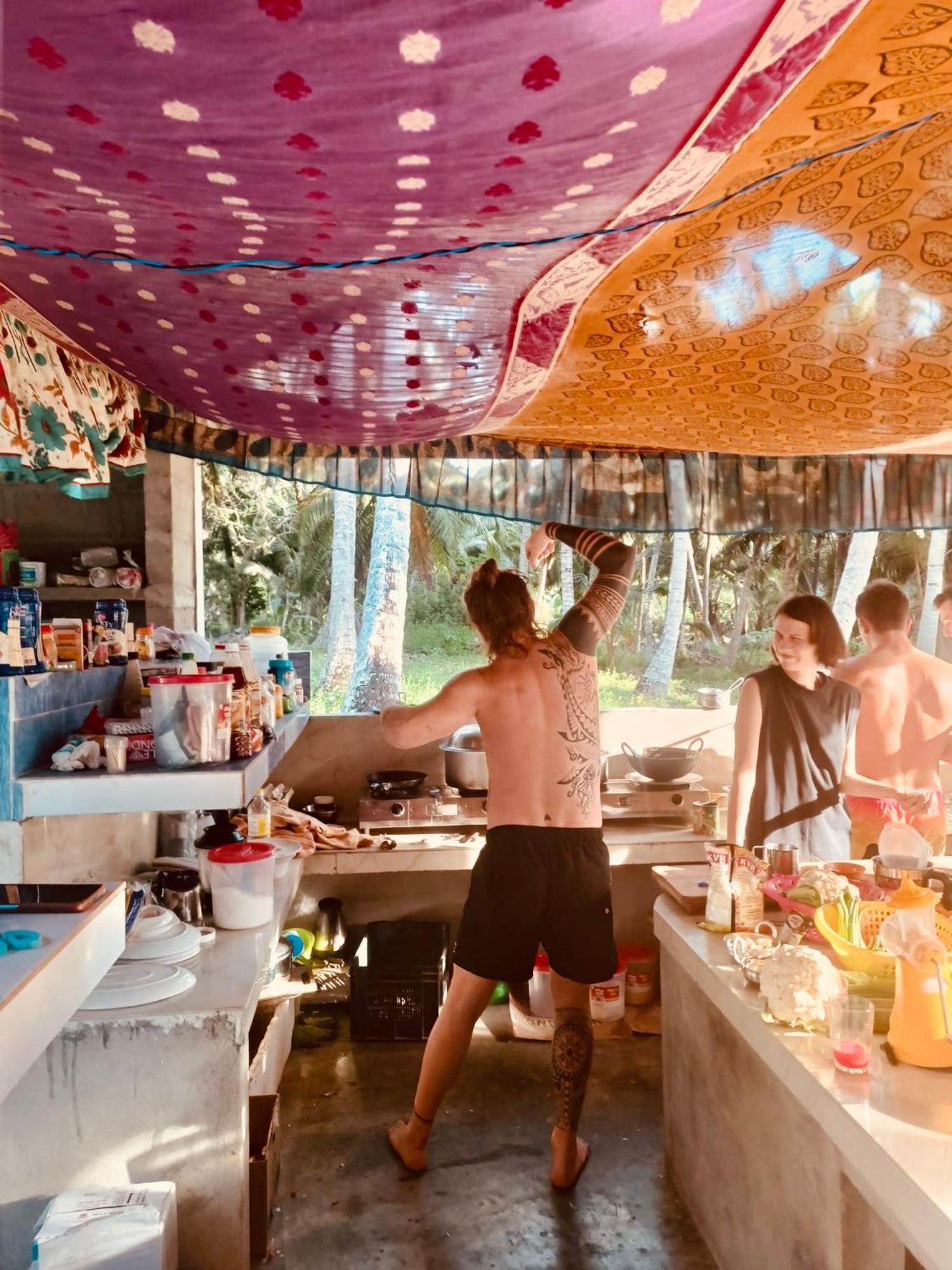 Blue Sea Restaurant & Bungalows Sitapur Екстериор снимка